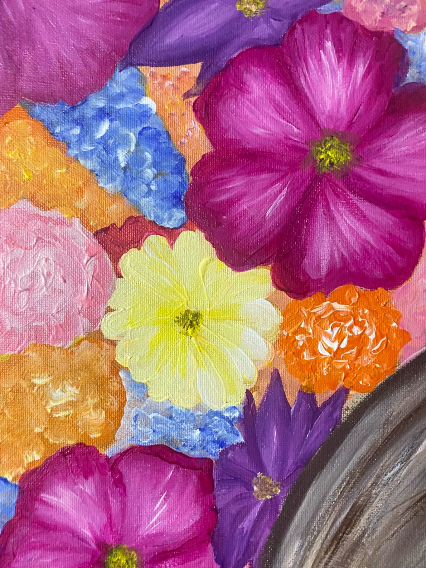 Bunte Blumen und lebendige Farbflächen in verschiedenen Formen und Texturen.